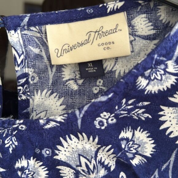 Universal Thread Peplum Blue Floral Balloon Sleeves Blouse with ruffles - Picture 5 of 9